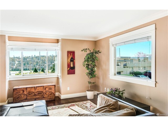 Foto del edificio - 2819 14th Ave W