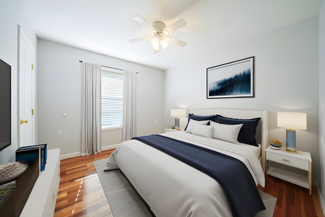 Building Photo - ASAP: Central Austin charming 3 BR / 1 BA ...