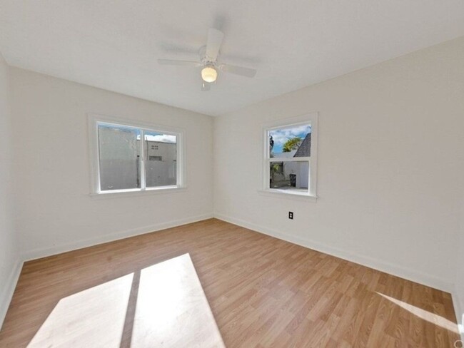 Building Photo - 2 Bedroom Single Family Home in San Bernar...