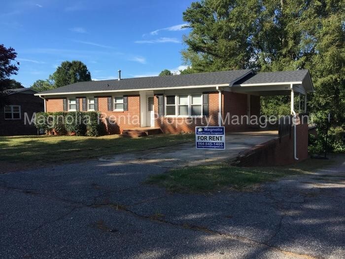 200 Morris St, Central, SC 29630 House Rental in Central, SC