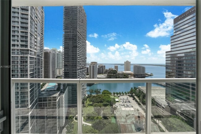 Foto del edificio - 500 Brickell Ave