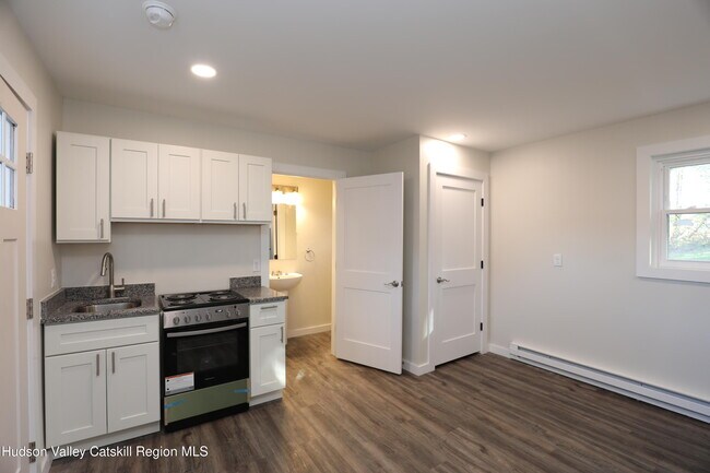 Building Photo - 14311 US-9W