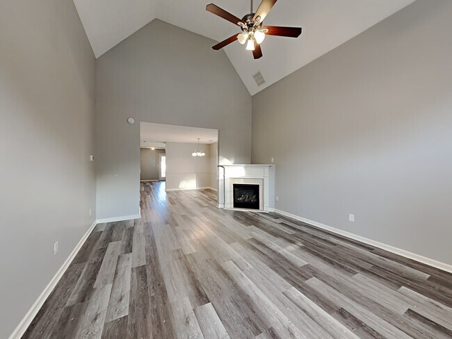 Building Photo - 132 Addy Ln