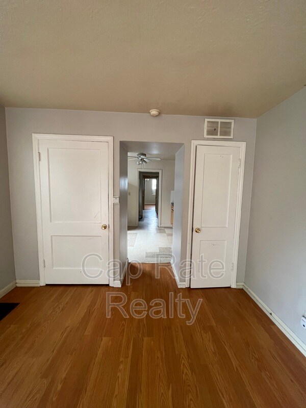 1047 Loretta Ave, Columbus, OH 43211 House Rental in Columbus, OH