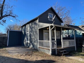 Building Photo - 1311 S St Francis Ave