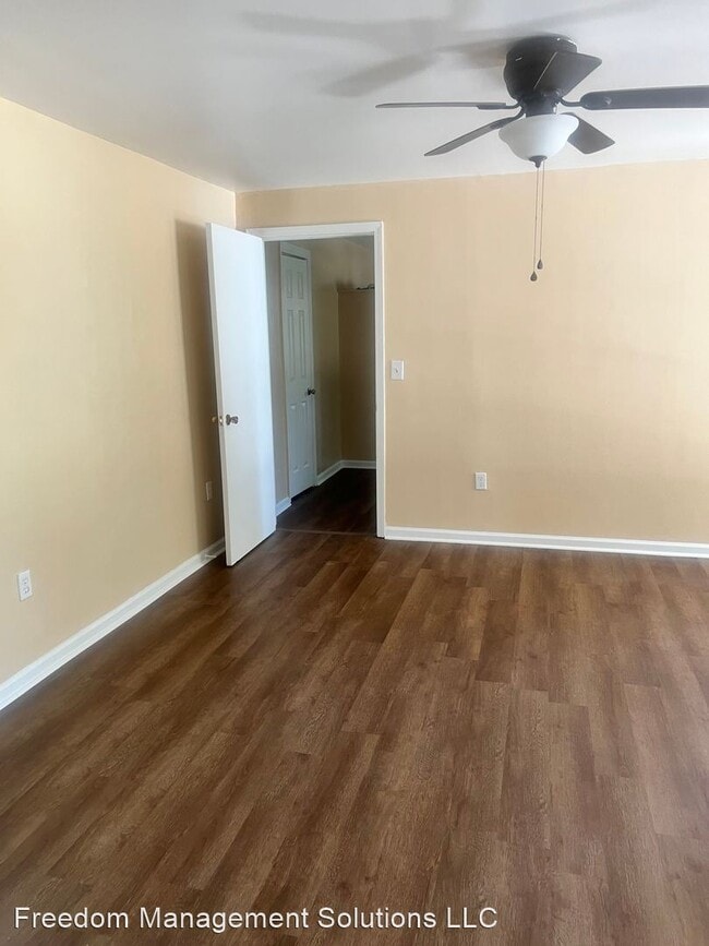 Foto del edificio - 1 br, 1 bath House - 105 N. McFarland St.