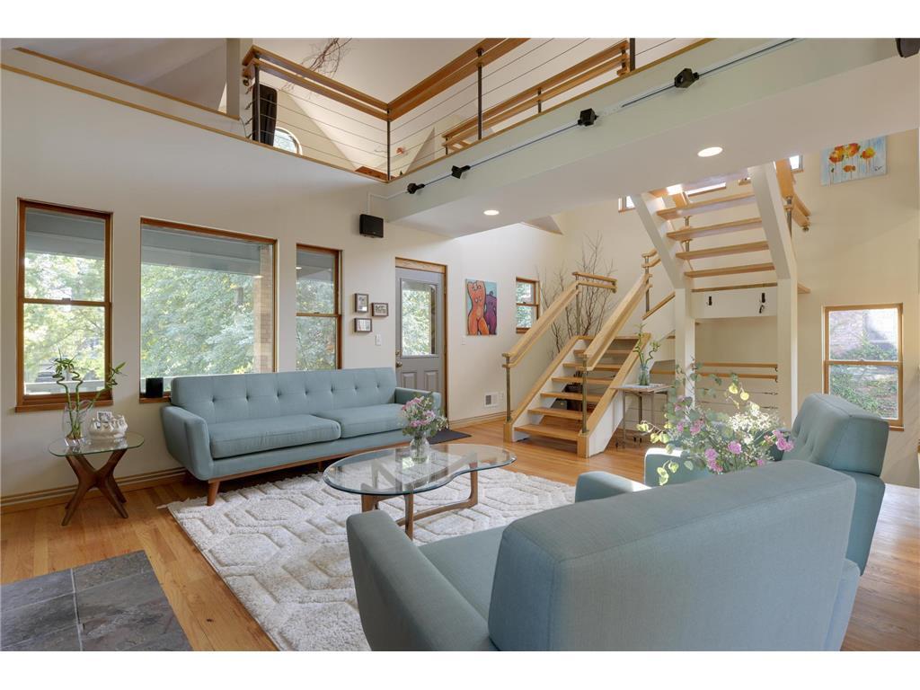 Primary Photo - 607 Dayton Ave