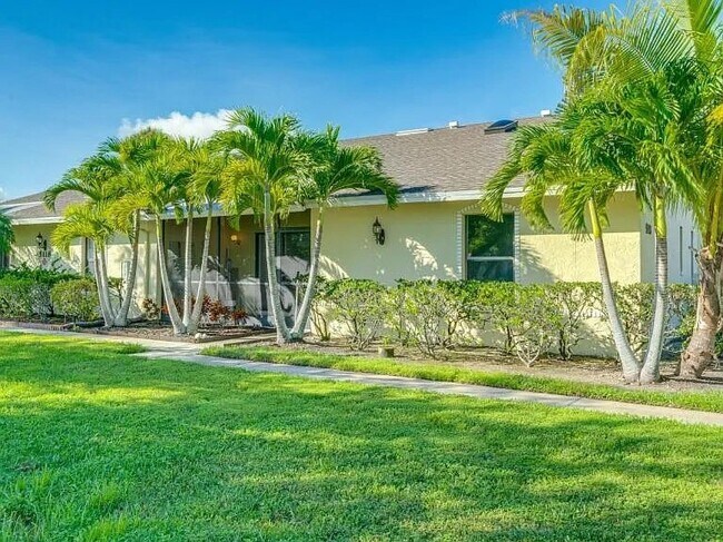 Foto del edificio - 5118 SW Courtyards Way