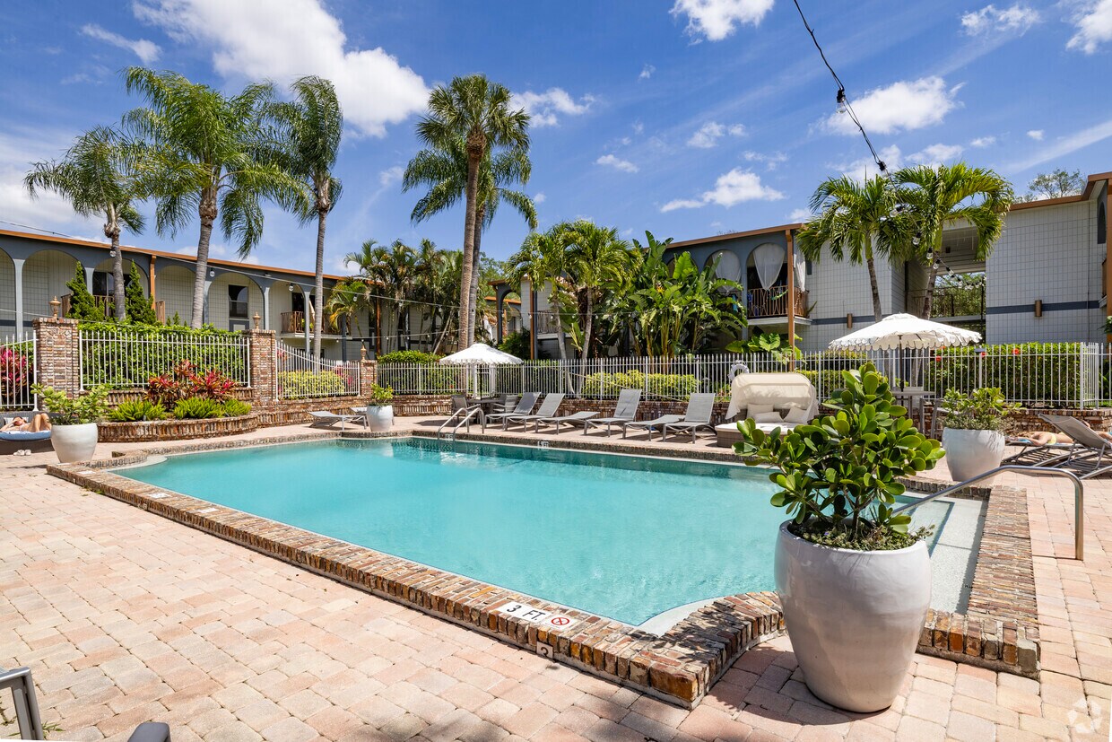 Foto principal - Westshore Palms at Kennedy