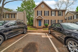 Building Photo - 3142 Driftwood Dr