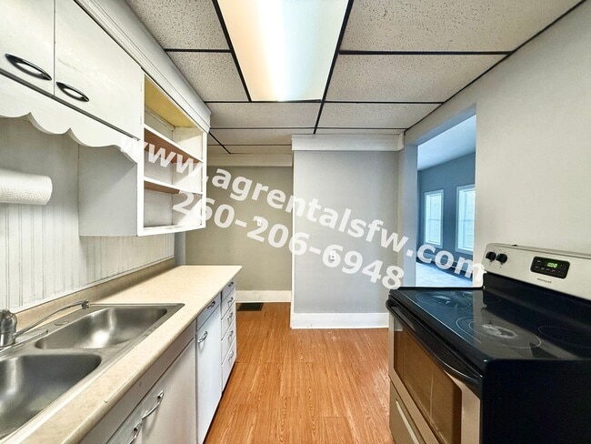 Foto del edificio - 209 S West St