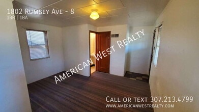Building Photo - 1802 Rumsey Ave