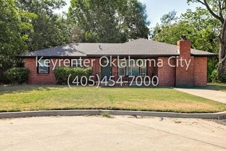 Building Photo - 1524 Rowena Ln