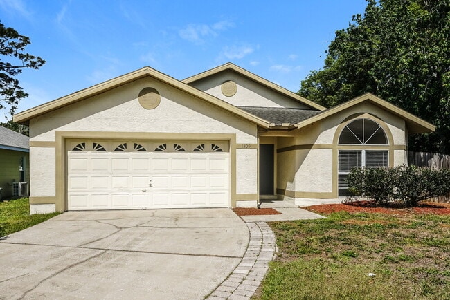 Building Photo - 1809 Concord Dr