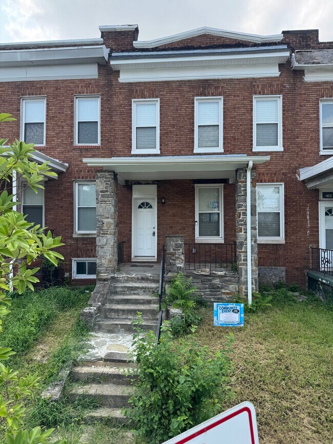 Building Photo - 2111 Belair Rd