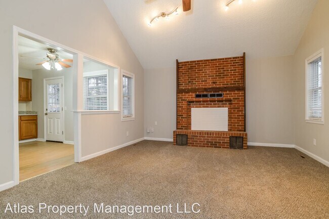 Foto del edificio - 4 br, 3 bath House - 1927 E Stratford Road