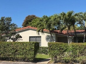 Building Photo - 3400 S Le Jeune Rd
