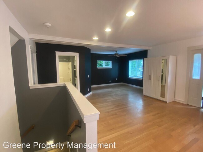 Foto del edificio - 3 br, 2 bath House - 1222 9th Ave SE