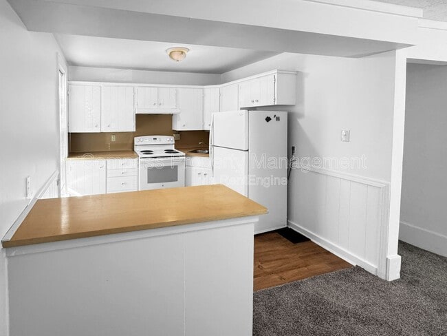 Foto del edificio - 617 Fulton St E