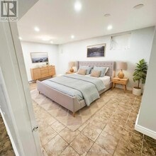 Building Photo - 41 Coomer Crescent