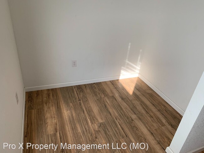 Foto del edificio - Studio, 1 bath House - 1038 N. Madison
