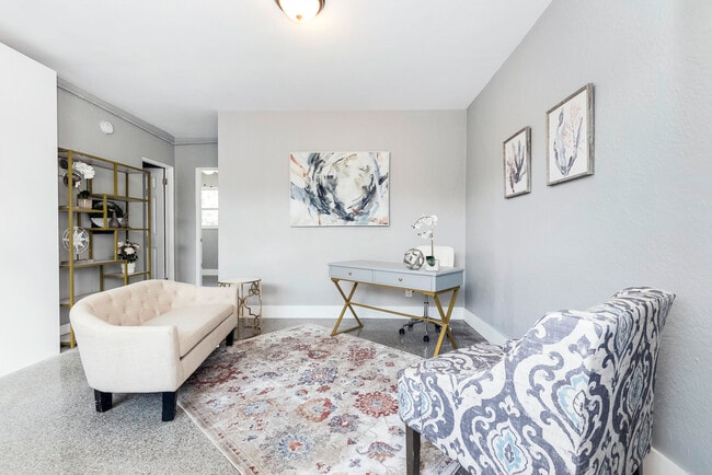 Building Photo - Wild Woods - 2400 15th Ave S