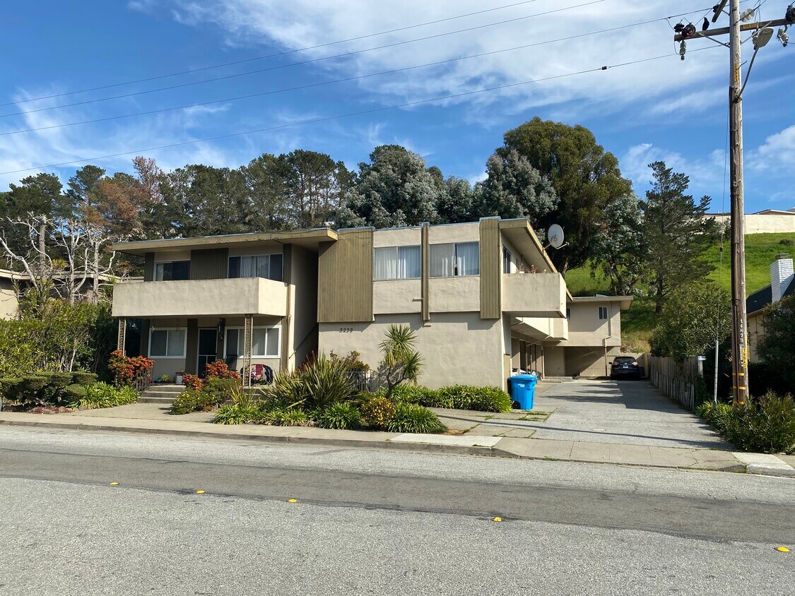 Streetview - 3239 Glendora Dr