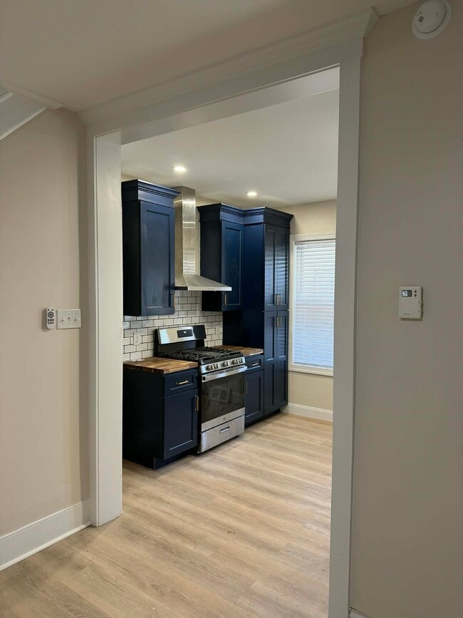 Foto del edificio - 418 Liberty St