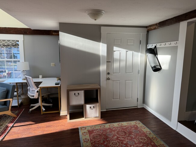 Entry and work area - 67 Warren St