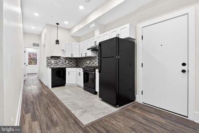 Building Photo - 1808 W Susquehanna Ave