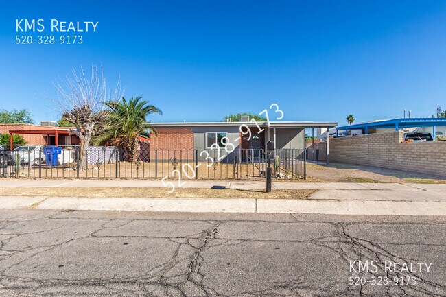Building Photo - 858 W Virginia-