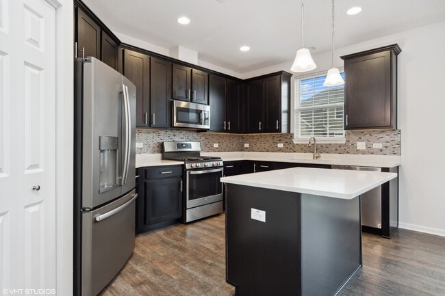 Building Photo - 4465 Monroe Ct