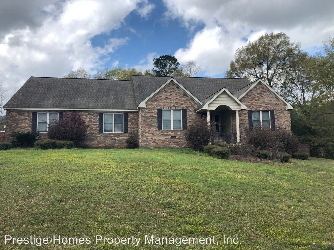 Foto principal - 5 br, 3.5 bath House - 205 Lake Oliver Drive