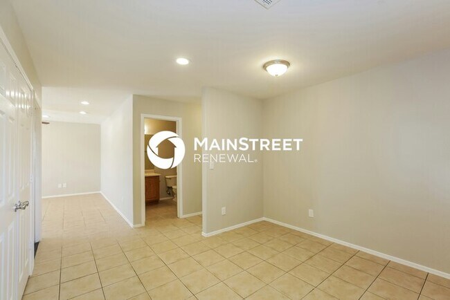 Foto del edificio - 3 Bedroom Pet-Friendly Home in MESA, AZ with Main Street Renewal