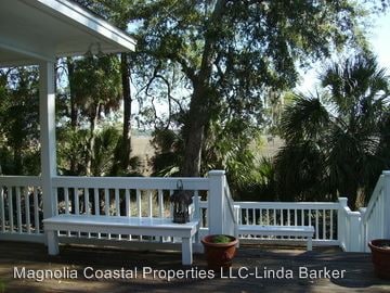 Primary Photo - 269 Montauk Dr