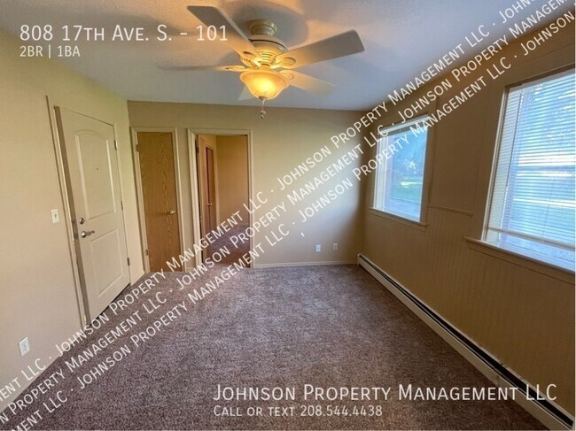 Foto del edificio - 808 17th Ave S