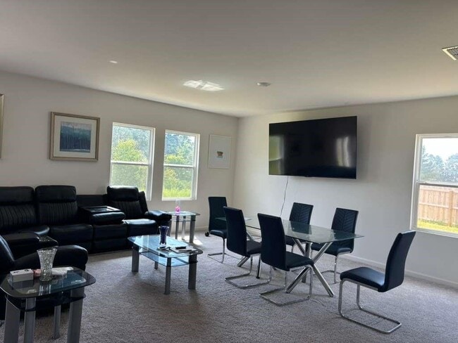 Building Photo - 254 Corinth Dr