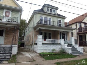 Building Photo - 20 Haller Ave