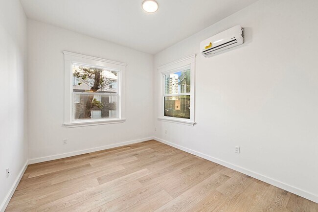 Foto del edificio - 901 Pine St