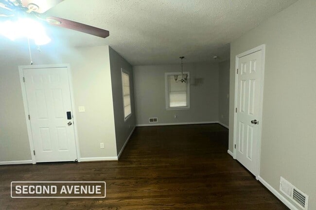 Foto del edificio - 101 15th Ct NW