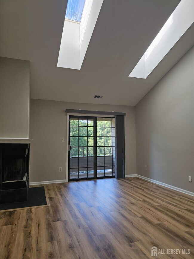 Foto del edificio - 2809 Ridgefield Ct