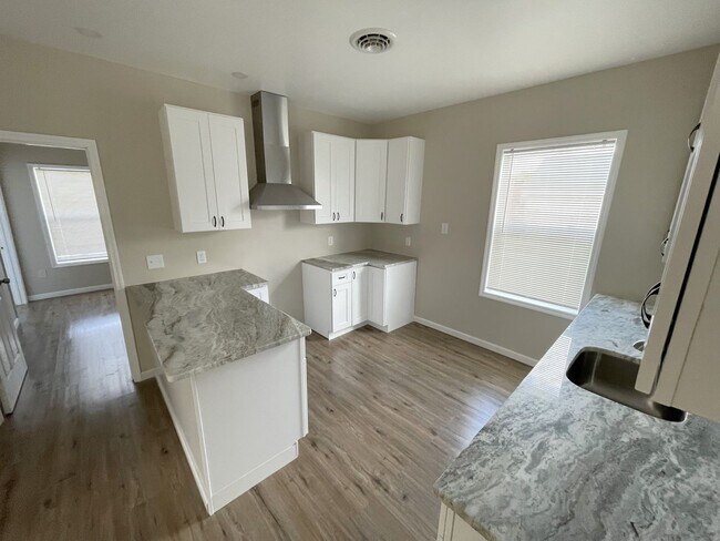 Foto del edificio - 1222 Sixth Avenue