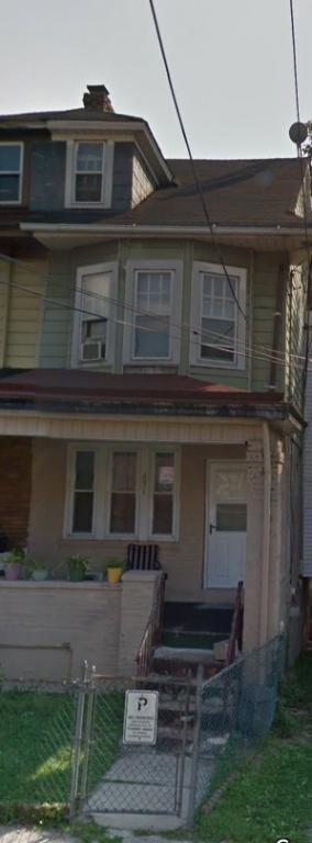 Primary Photo - 691 Rutherford Ave