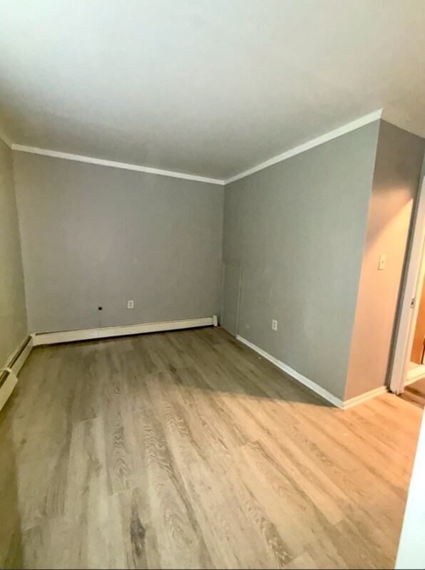 Foto del edificio - 6014 Springfield Ave