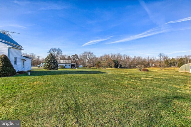 Building Photo - 2430 Baltimore Pike