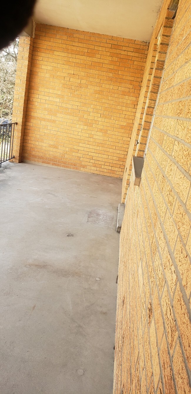 Foto del edificio - Apartment in Sr. building in Mt. Airy