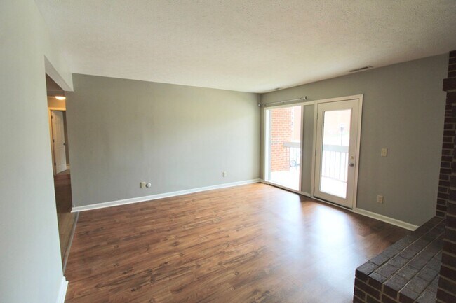 Building Photo - 1030-8 Blue Ridge Drive
