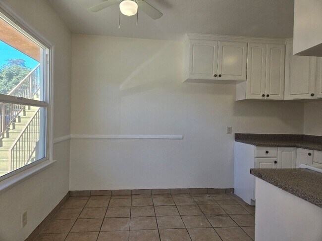 Foto del edificio - 1-Bedroom 1 bath unit in Van Nuys Zero deposit required at move in for qualified applicants throu...