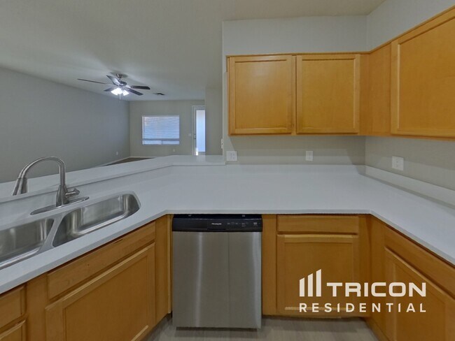 Foto del edificio - 7215 S 38th Dr