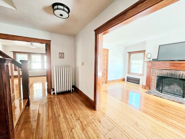 Building Photo - 1173 Boylston St